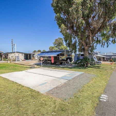 Twin Waters Caravan Park Dawesville Exterior foto